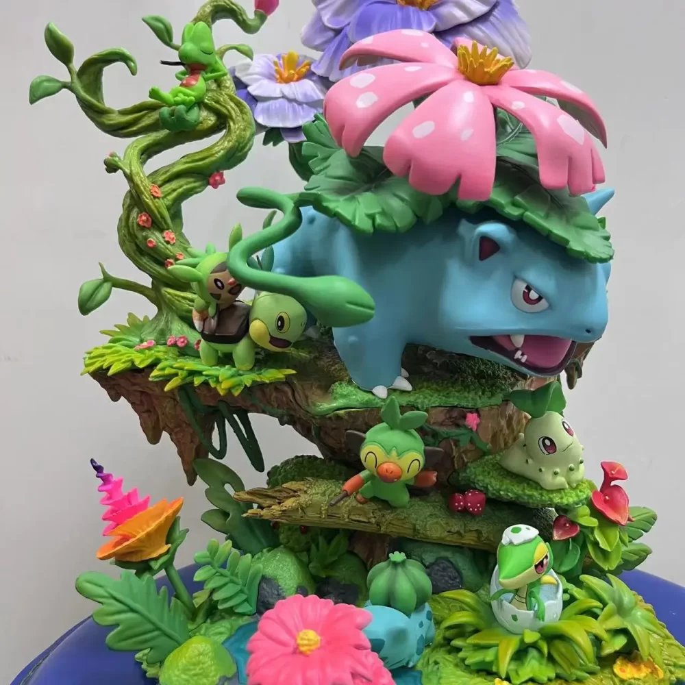 Original Pokémon Grass-Type Evolution Statue – Bulbasaur & Chikorita - Image 3