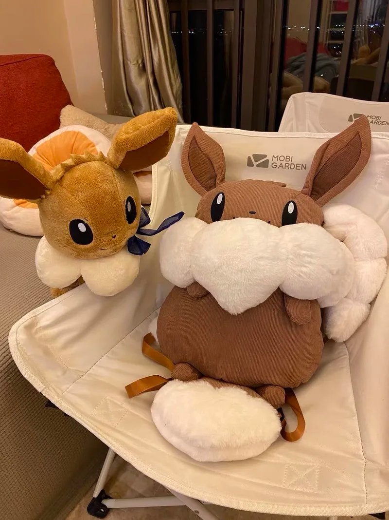Eevee Plush Backpack – Adorable Pokémon Cosplay Bag - Image 4