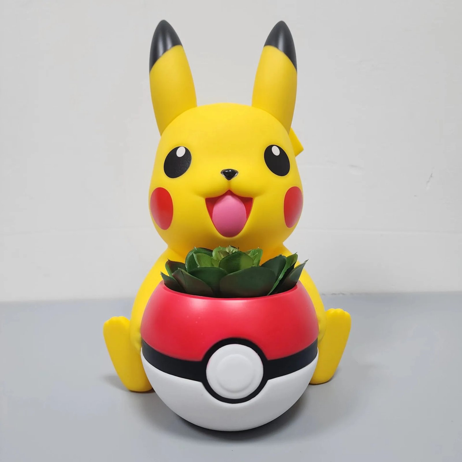 25cm Pikachu