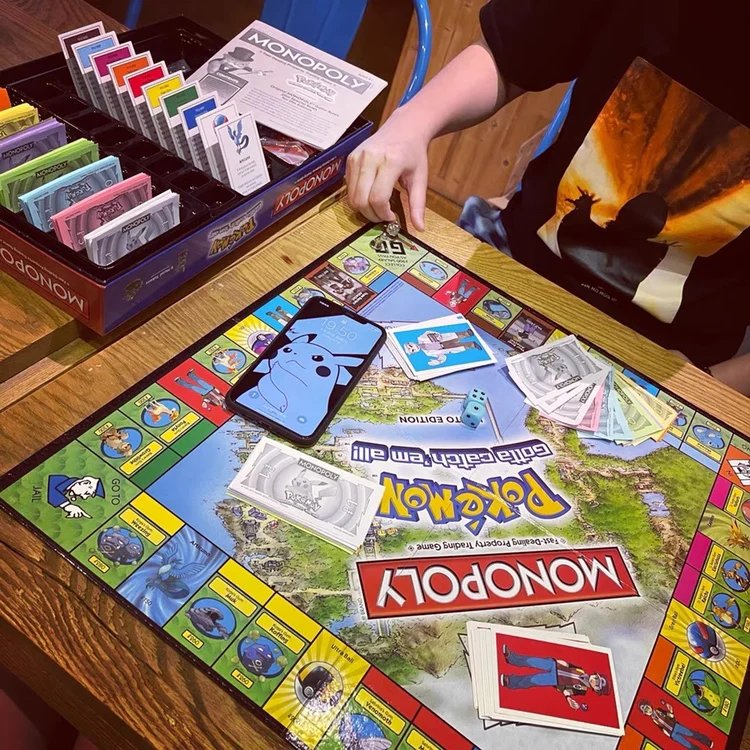 Pokemon MONOPOLY board game Johto and Kanto Edition English English Version Family Party Game Toy Children's Gift Pokemon MONOPOLY board game Johto and Kanto Edition English English Version Family Party Game Toy Children's Gift